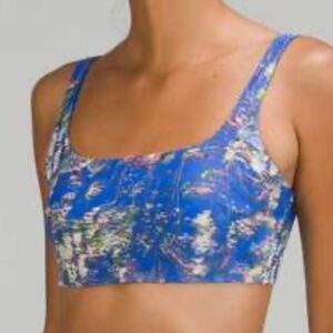 Brand New Lululemon Waterside Square Neck Bikini B/C size 6